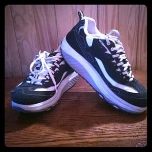 Shoes Sketcher shape ups